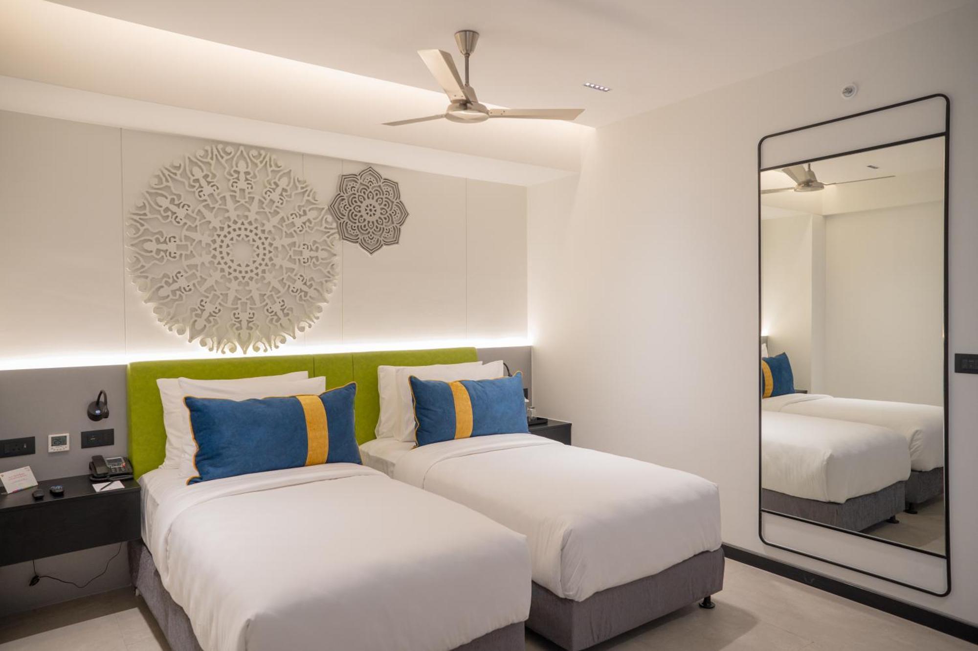 Zibe Luxe Kakinada By Grt Hotels מראה חיצוני תמונה